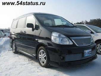 2002 Nissan Serena