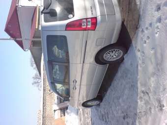 2002 Nissan Serena