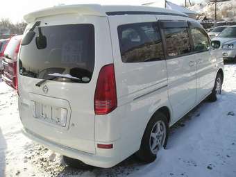 2002 Nissan Serena