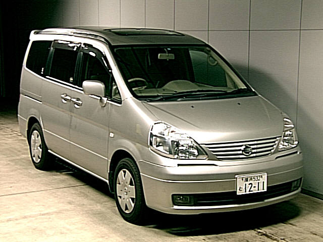 2002 Nissan Serena Pictures