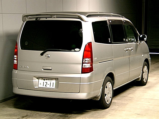 2002 Nissan Serena Photos