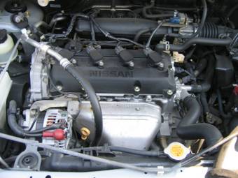 2002 Nissan Serena Pictures