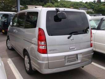 2002 Nissan Serena Pics