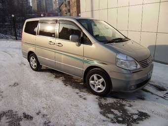 2002 Nissan Serena Pictures