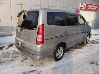 2002 Nissan Serena Pictures