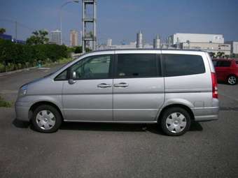 2002 Nissan Serena Pictures