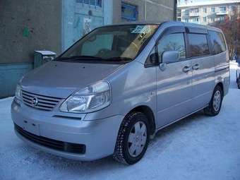 2002 Nissan Serena Images