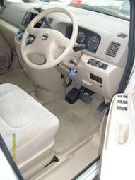 2002 Nissan Serena Pictures