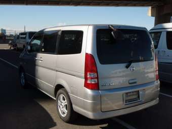 2002 Nissan Serena Photos