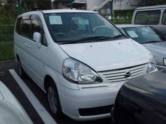 2002 Nissan Serena Photos