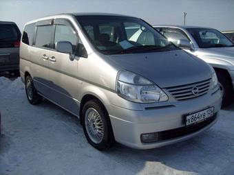 2002 Nissan Serena Pictures