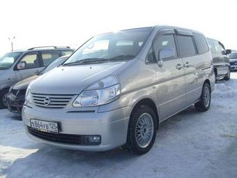 2002 Nissan Serena Pictures