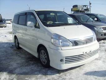 2002 Nissan Serena Wallpapers