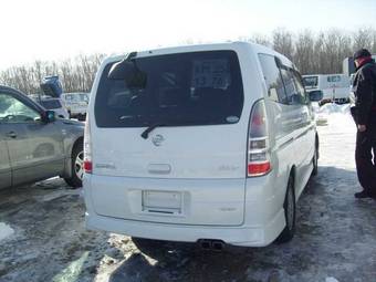 2002 Nissan Serena Images