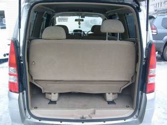 2002 Nissan Serena For Sale