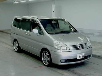 2002 Nissan Serena Pictures