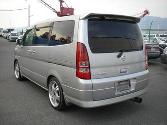2002 Nissan Serena Pictures