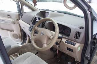 2002 Nissan Serena For Sale