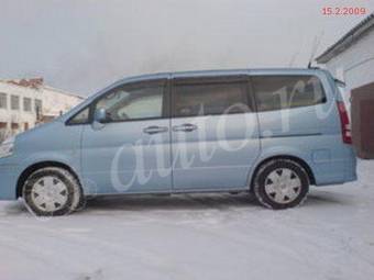 2002 Nissan Serena Pictures