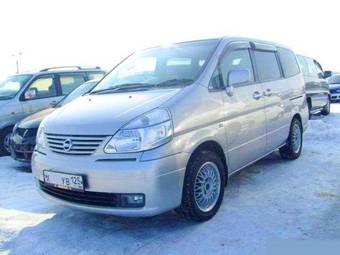 2002 Nissan Serena Pictures