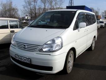 2002 Nissan Serena Pictures