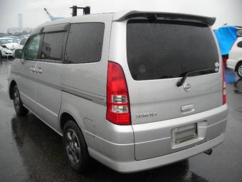 2002 Nissan Serena Pictures