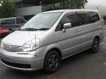 2002 Nissan Serena Pictures