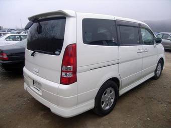 2002 Nissan Serena Pics