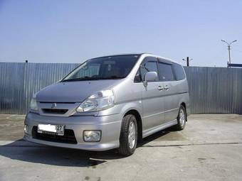2002 Nissan Serena For Sale