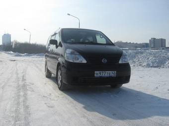 2002 Nissan Serena Photos