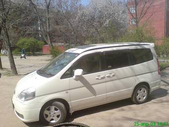 2002 Nissan Serena Photos