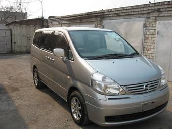 2002 Nissan Serena Photos