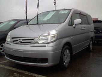 2002 Nissan Serena Photos