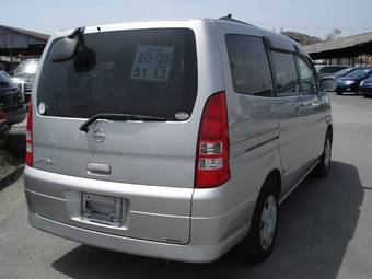 2002 Nissan Serena Photos
