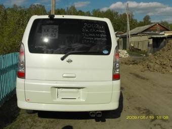 2002 Nissan Serena Pics