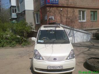 2002 Nissan Serena Pictures