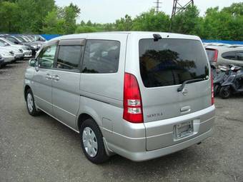 2002 Nissan Serena Pictures