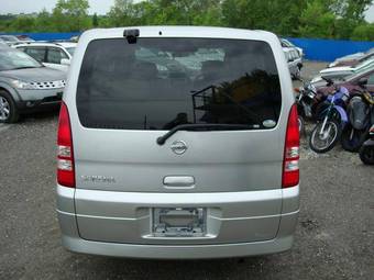 2002 Nissan Serena Pics