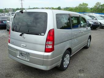 2002 Nissan Serena Pictures