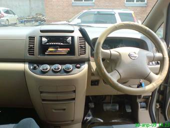 2002 Nissan Serena Wallpapers