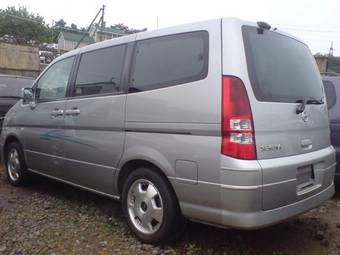 2002 Nissan Serena Photos