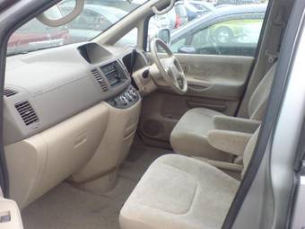 2002 Nissan Serena For Sale