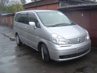 2002 Nissan Serena Pictures