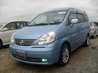 2002 Nissan Serena Pictures