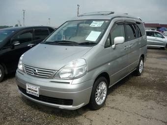 2002 Nissan Serena Pictures