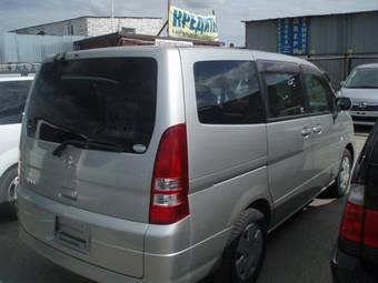 2002 Nissan Serena Pictures