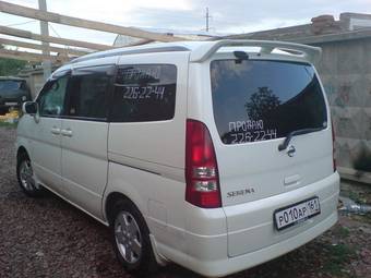 2002 Nissan Serena Photos