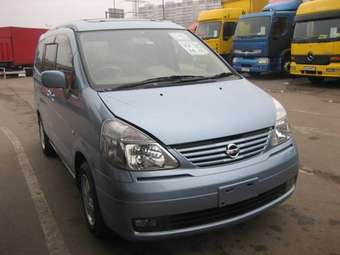 2003 Nissan Serena