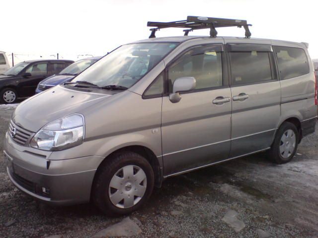 2003 Nissan Serena