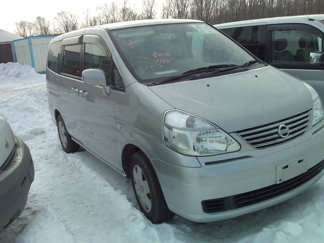 2003 Nissan Serena